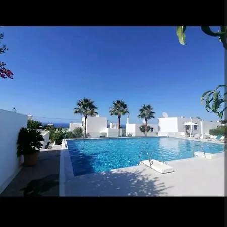 Cretan Family House 펜션 *